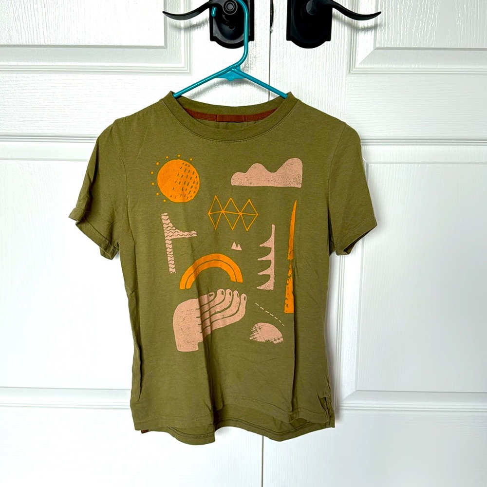 REI Cooperative t-shirt small. Soft cotton.